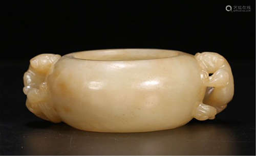 CHINESE YELLOW JADE BEAST WATER POT