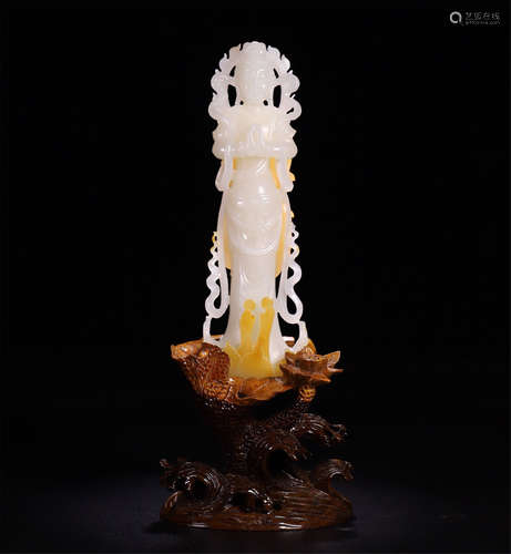 CHINESE WHITE JADDE STANDING GUANYIN TABLE ITEM