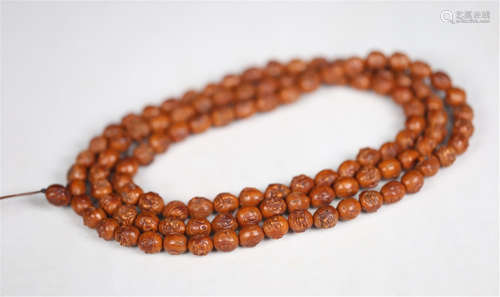 CHINESE CRAVED WALNUT BEAD NECKLACE