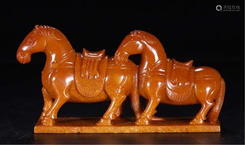 CHINESE YELLOW JADE HORSE TABLE ITEM