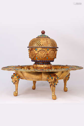 A Chinese Gilt Bronze Incense Burner with Hard Stone Inlaid