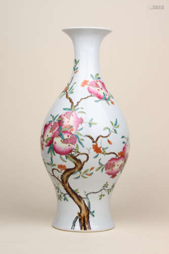 A Chinese Famille-Rose Porcelain Vase