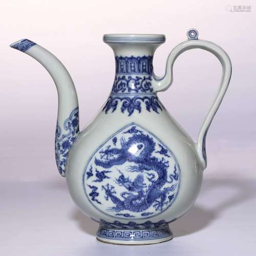 A Chinese Blue and White Porcelain Wine Pot