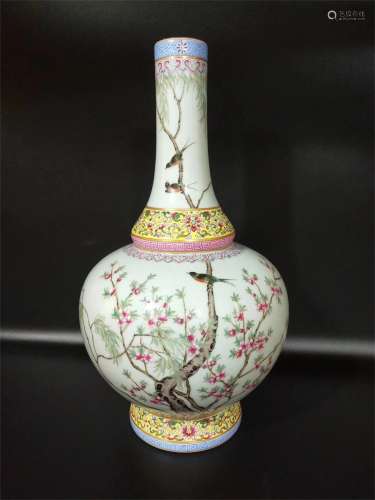 A Chinese Famille-Rose Porcelain Vase