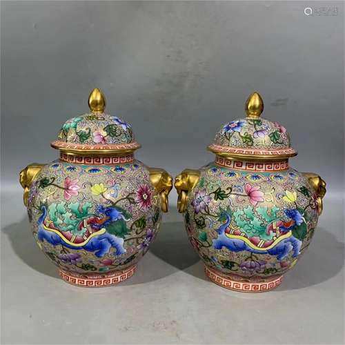 A Pair of Chinese Famille-Rose Porcelain Jars with Covers