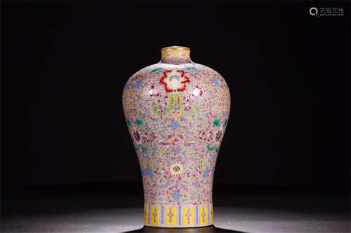 A Chinese Famille-Rose Porcelain Vase