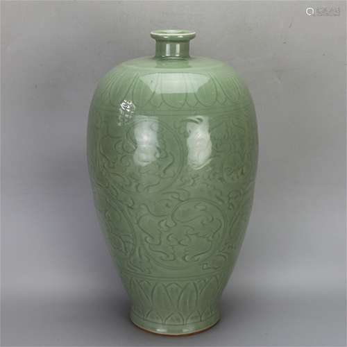 A Chinese Celadon Glazed Porcelain Vase