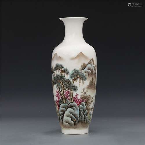 A Chinese Famille-Rose Porcelain Vase