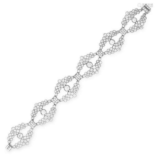 ANTIQUE DIAMOND BRACELET in foliate design set with old