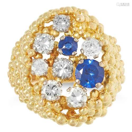 A DIAMOND AND SAPPHIRE RING, CHARLES DE TEMPLE 1972 the