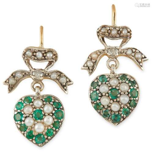 EMERALD AND PEARL SWEETHEART EARRINGS in ribbon and