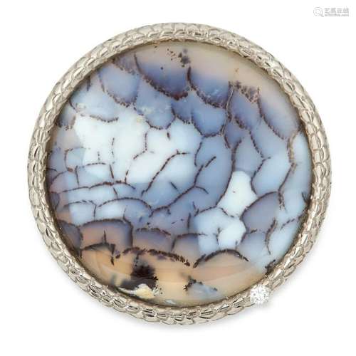 AN AGATE AND DIAMOND BROOCH, ANDREW GRIMA, CIRCA 1970