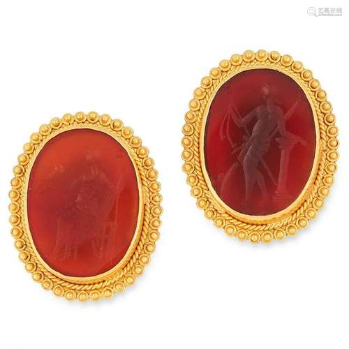 A PAIR OF GRECIAN CARVED HARDSTONE INTAGLIO EARRINGS