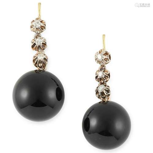 ONYX AND DIAMOND EARRINGS set with polished onyx drops