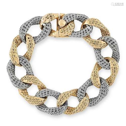 A VINTAGE FANCY LINK BRACELET, GEORGES L'ENFANT