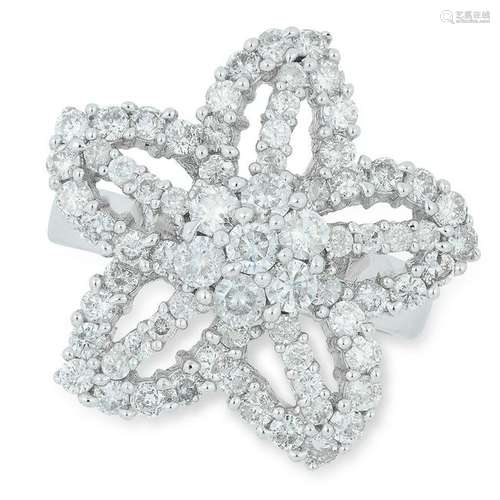 DIAMOND STARFISH RING set with round cut diamonds, size