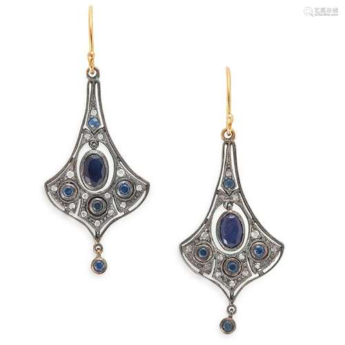 SAPPHIRE AND DIAMOND FAN EARRINGS, set with oval cut