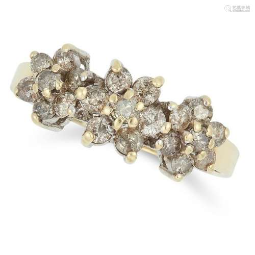 DIAMOND CLUSTER RING set with three clusters of round