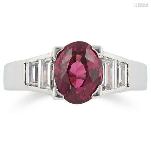 SPINEL AND DIAMOND RING set with an oval cut spinel