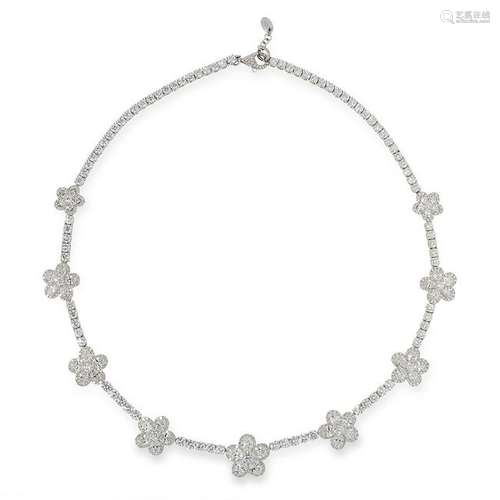 A DIAMOND FLOWER NECKLACE the round cut diamond set