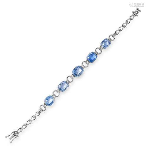 A CEYLON SAPPHIRE AND DIAMOND BRACELET comprising of