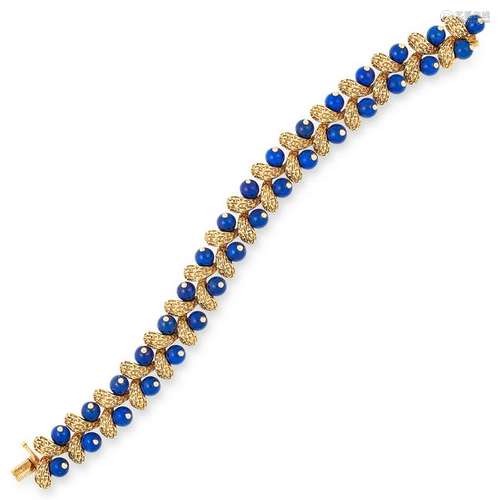 A LAPIS LAZULI BRACELET, VAN CLEEF AND ARPELS CIRCA