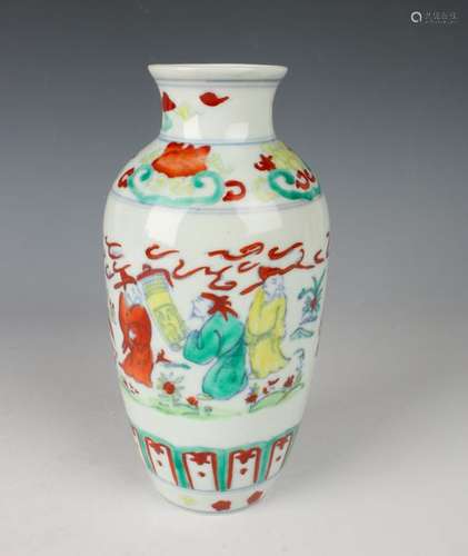 PORCELAIN WUCAI SCHOLAR VASE