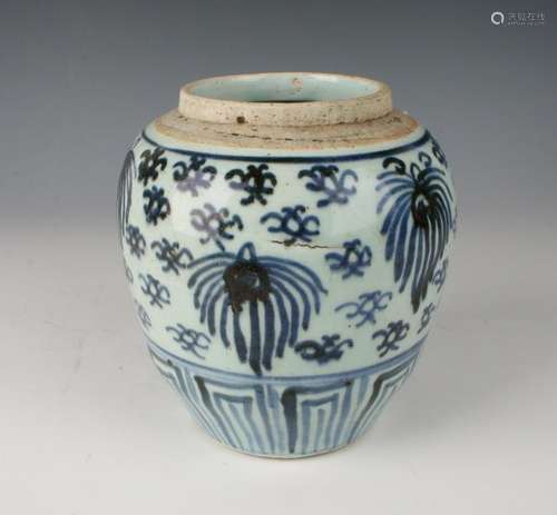 BLUE & WHITE PORCELAIN JAR