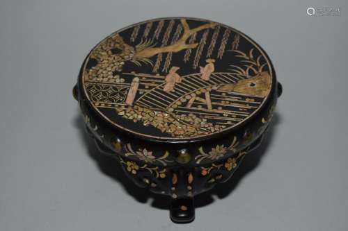 Early Qing Chinese Mother-of-Pearl Black Lacquer Stand