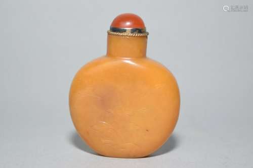 18th C. Chinese Tian Huang Stone Carved Snuff Bottle