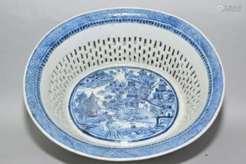 18-19th C. Chinese Blue and White Hollow Bowl