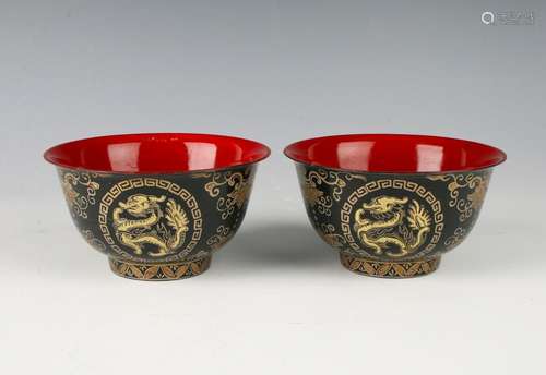 PAIR OF BLACK LACQUER DRAGON BOWLS