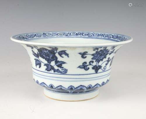 PORCELAIN BLUE & WHITE BOWL