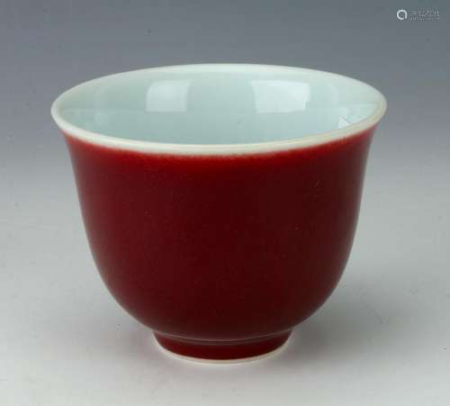 PORCELAIN OXBLOOD CUP