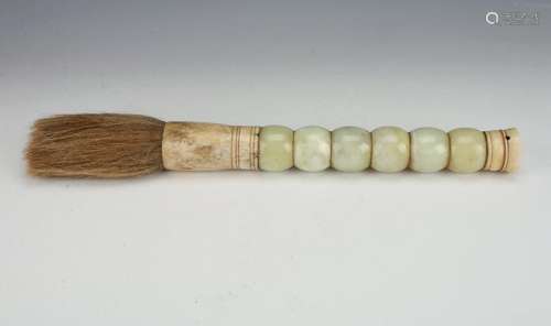 STONE & HORN HANDLED BRUSH