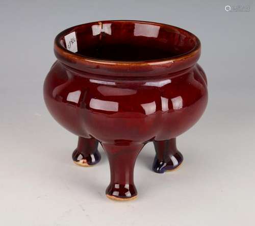 TRIPOD OXBLOOD CENSER