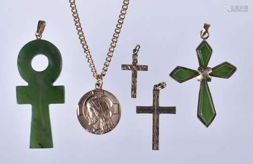 10K YG chain, medallion, crosses, 14.1 dwt