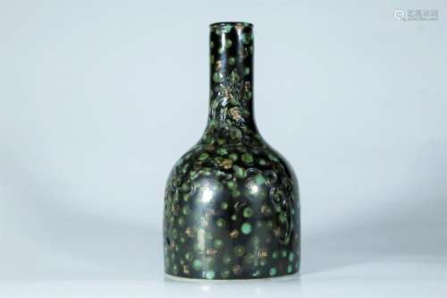 A black glaze paint gold bell-shaped vase