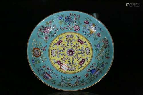 A famille-rose 'flower' dish