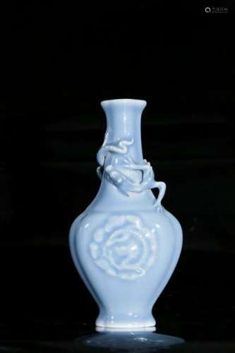 A blue glaze 'dragon' vase