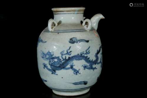 A blue and white 'dragon and phoenix' ewer