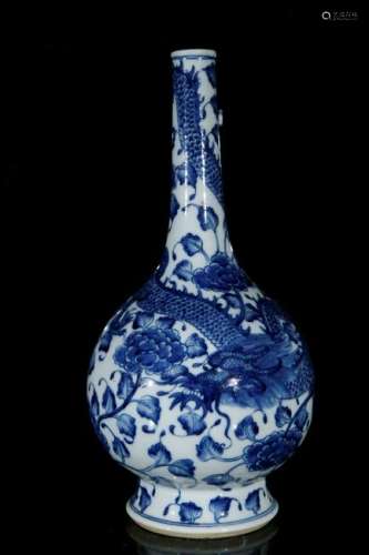 A blue and white 'flower and dragon' vase