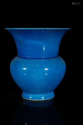 A blue glaze 'dragon' pot