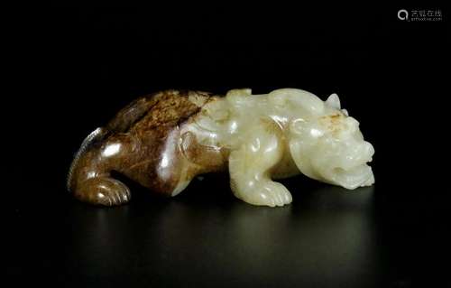 A white jade carved unicorn