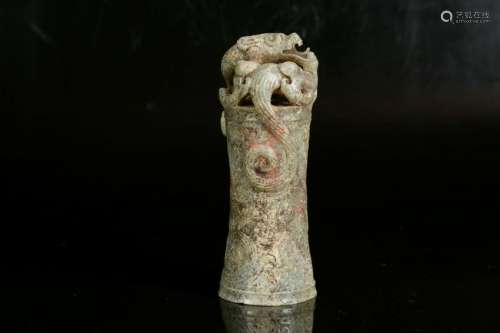 A white jade carved dragon seal