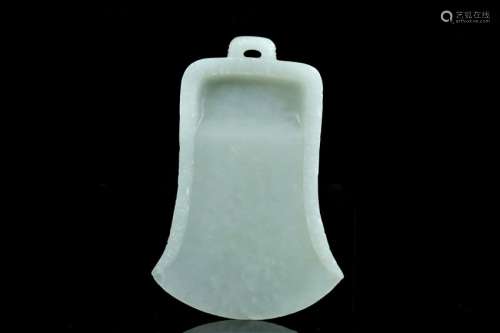 A white jade inkstone