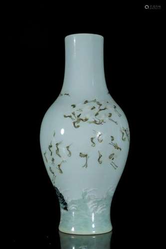 A wucai 'cranes' vase