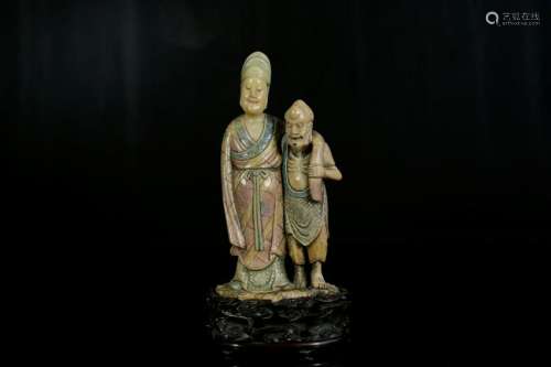 A shoushan stone figure of two people