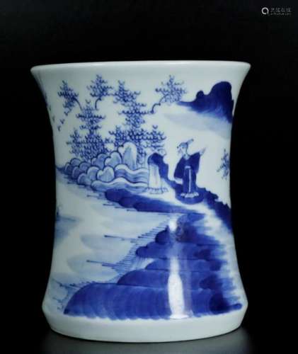 A blue and white brush pot