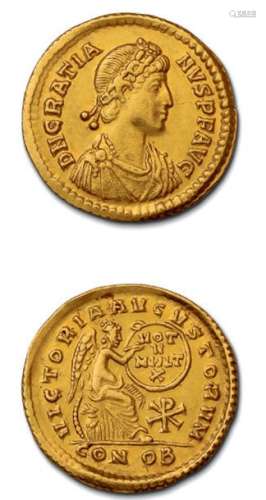 GRATIEN (367 383) Solidus. 4,44 g. Constantinople …
